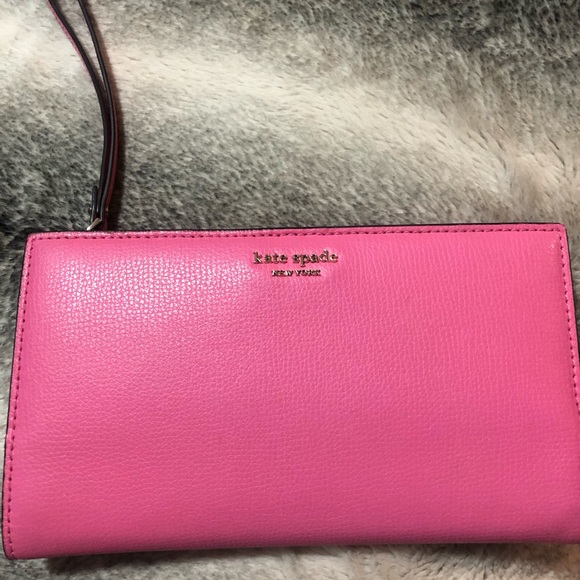 Kate spade wristlet wallet - Picture 1 of 4
